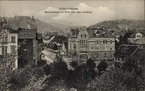 Ak Waltershausen in Thüringen, Bahnhofstraße, Inselsberg