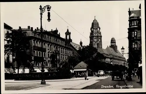 Foto Ak Dresden Zentrum Altstadt, Partie in der Ringstraße