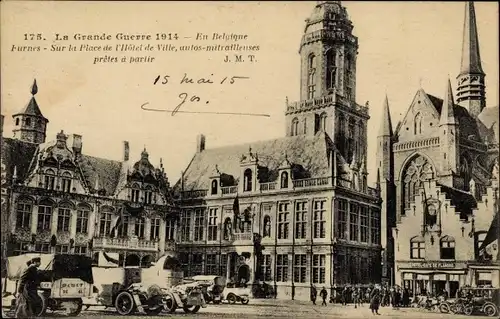 Ak Furnes Veurne Westflandern, La Grande Guerre 1914, Sur la Place de l'Hotel de Ville