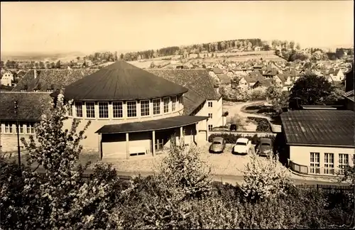 Ak Bad Liebenstein im Thüringer Wald, Heinrich-Mann-Sanatorium, Haupteingang, Fahrzeuge