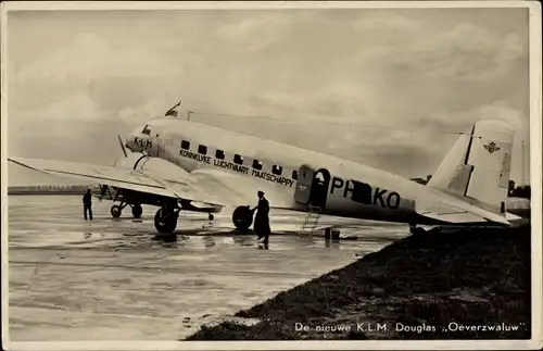 Ak Passagierflugzeug, De nieuwe KLM Douglas Oeverzwaluw