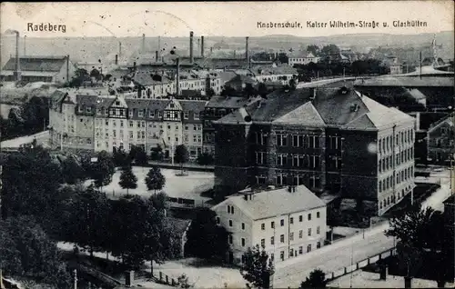 Ak Radeberg in Sachsen, Knabenschule, Kaiser Wilhelm Straße, Glashütten