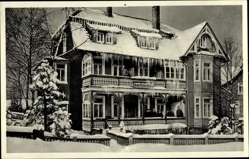 Ak Braunlage im Oberharz, Haus Sonnenblick, Schützenstraße 10., Außenansicht im Winter