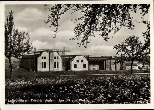 Ak Friedrichshafen am Bodensee, Luftschiffwerft, Ansicht von Westen