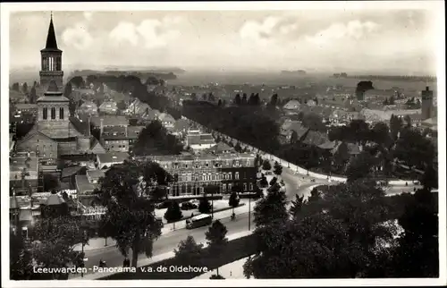 Ak Leeuwarden Friesland Niederlande, Panorama v. a. de Oldehove