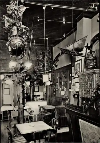 Ak Hansestadt Wismar, Historische Gaststätte Zum alten Schweden, Gastraum