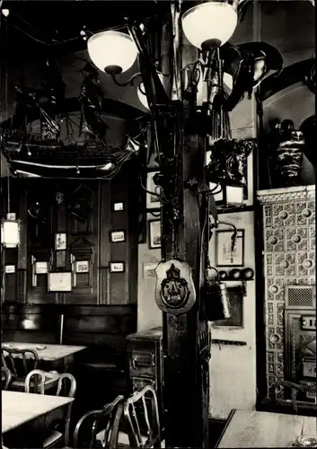 Ak Hansestadt Wismar, Historische Gaststätte Zum alten Schweden, Gastraum