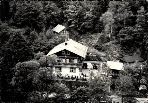 Ak Schwarzburg in Thüringen, Schweizerhaus im Schwarzatal