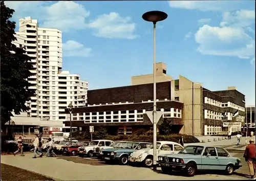 Ak Gelsenkirchen im Ruhrgebiet, Bildungszentrum, Autos