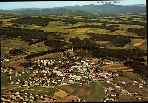 Ak Kirchberg im Wald in Niederbayern, Panorama, Fliegeraufnahme