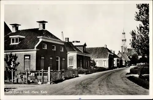 Ak Spijk Groningen, Straßenpartie, Ned. Herv. Kerk