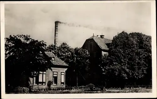 Ak Donkerbroek Friesland Niederlande, Zuivelfabriek Het Klaverblad