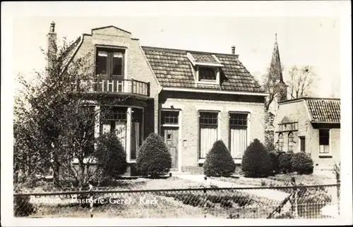 Ak Britsum Leeuwarden Friesland Niederlande, Pastorie Geref. Kerk