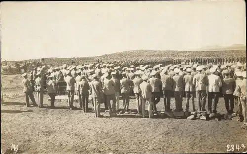 Foto Ak Namibia Deutsch Südwest Afrika, Kolonialtruppen, Beerdigungszeremonie