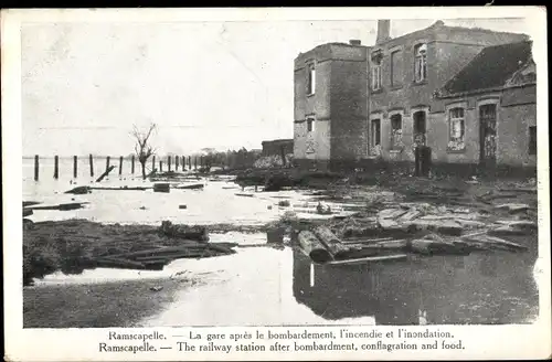 Ak Ramscapelle Ramskapelle Westflandern, Bahnhof nach Bombardierung, Brand und Überflutung, I. WK