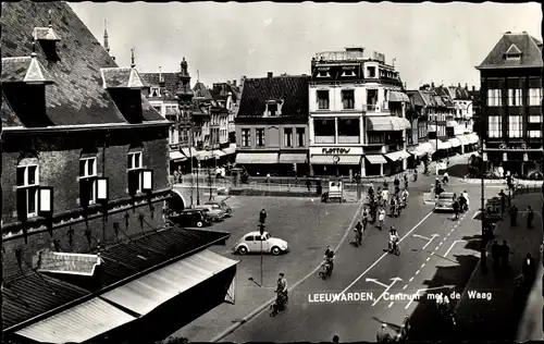 Ak Leeuwarden Friesland Niederlande, Centrum met de Waag