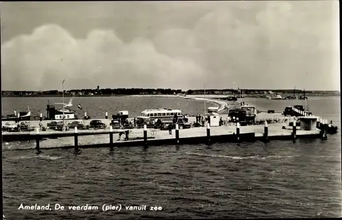 Ak Ameland Friesland Niederlande, De veerdam, (pier) vanuit zee