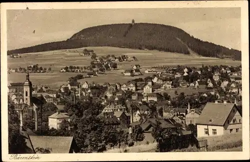 Ak Bärenstein Erzgebirge, Panorama mit dem Bärenstein, Kirche