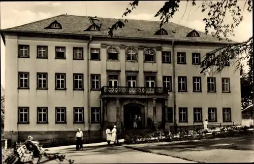 Ak Thermalbad Wiesenbad im Erzgebirge, Sanatorium, Kurhaus