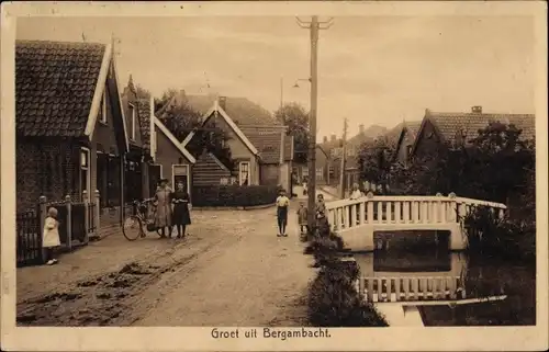 Ak Bergambacht Südholland, Dorfpartie, kleine Brücke