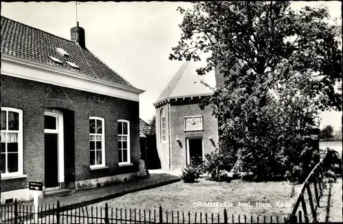 Ak Drimmelen Nordbrabant Niederlande, Ned. Herv. Kerk