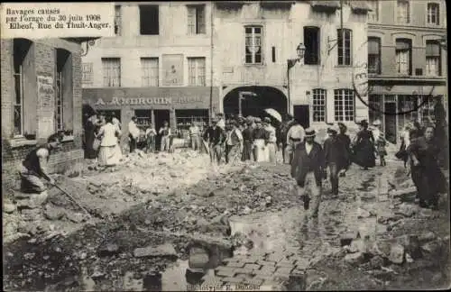Ak Elbeuf Seine Maritime, Rue de Thuit Anger, Ravages causes par l'orage 1908