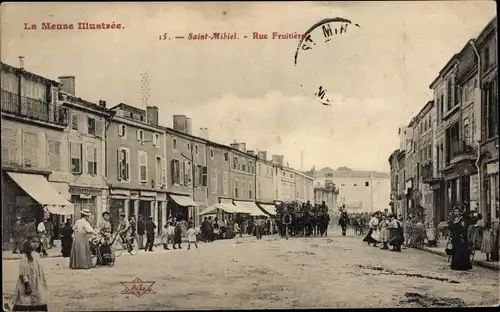 Ak Saint Mihiel Meuse, Rue Fruitiere