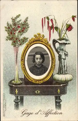 Ak Gage d'Affection, Blumen in den Blumenvasen, Mädchen-Portrait