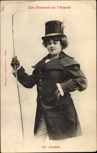 Ak Les Femmes de l'Avenir, Cocher