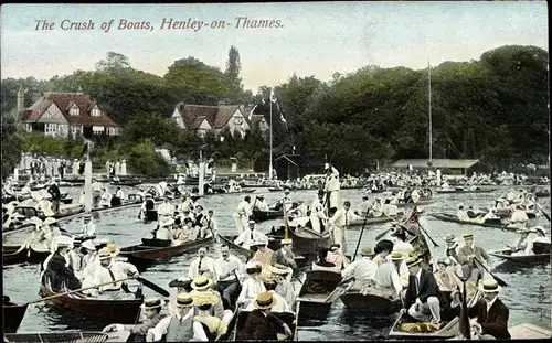 Ak Henley on Thames Oxfordshire England, The Crush of Boats, Ruderboote