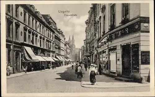 Ak Legnica Liegnitz Schlesien, Frauenstraße, Geschäfte