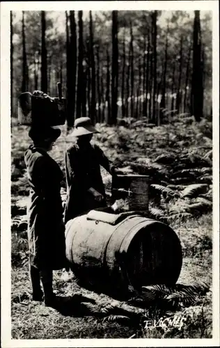 Ak Landes, Pays Landais, Recolte de la gemme, Harzgewinnung