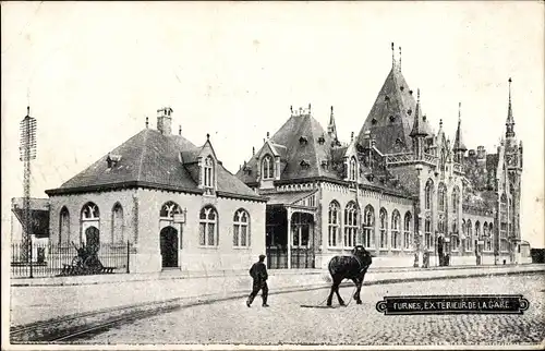 Ak Furnes Veurne Westflandern, Exterieur de la Gare