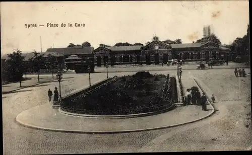 Ak Ypres Ypern Westflandern, Place de la Gare
