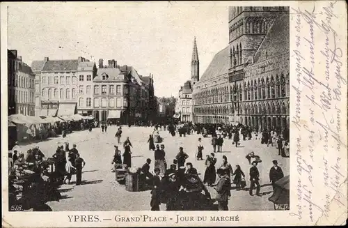 Ak Ypres Westflandern, Grand Place, Jour du Marche