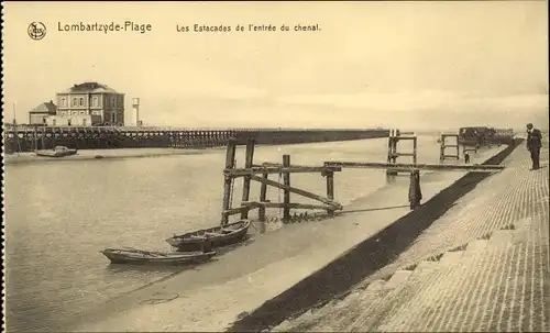 Ak Lombartzyde Lombardsijde Middelkerke Westflandern, Les Estacades de l'entree du chenal