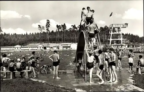 Ak Plauen im Vogtland, Stadion-Freibad