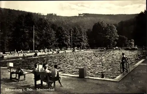 Ak Schwarzburg in Thüringen, Schwimmbad, Badegäste