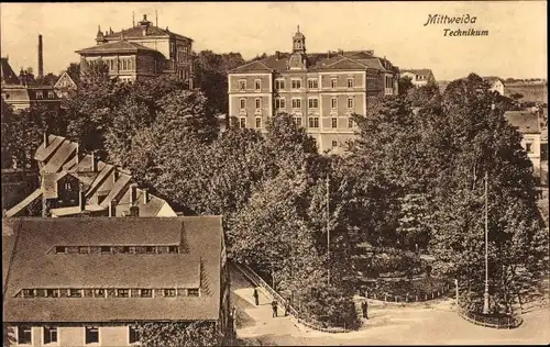 Ak Mittweida in Sachsen, Blick auf das Technikum, Gartenanlage