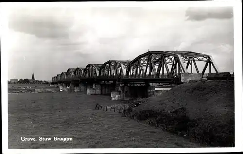 Ak Grave Nordbrabant Niederlande, Stuw Bruggen