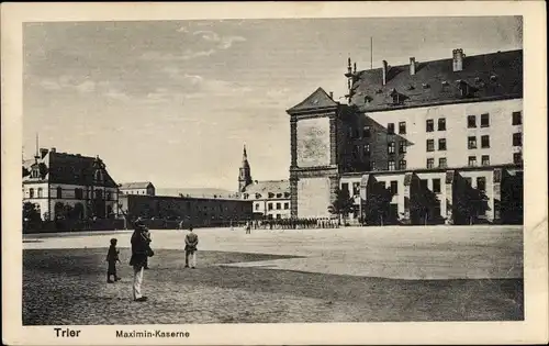 Ak Trier an der Mosel, Maximin Kaserne