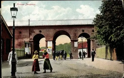 Ak Arnhem Gelderland Niederlande, Janspoort, Straßenpartie