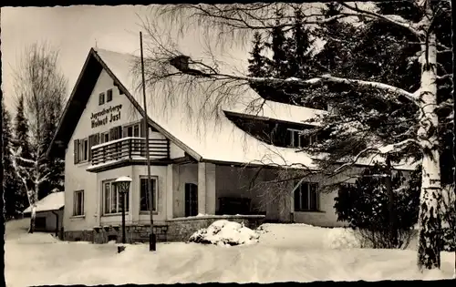 Ak Bad Brambach im Vogtland, Jugendherberge Helmut Just, Winter