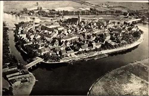 Foto Ak Havelberg in Sachsen Anhalt, Totalansicht der Ortschaft, Fliegeraufnahme