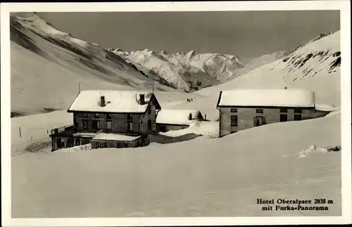 Ak Oberalppass Kanton Uri, Oberalpsee, Hotel Oberalpsee mit Furka-Panorama, Winter