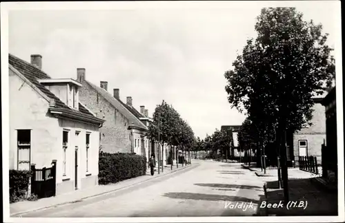 Ak Beek Gelderland Niederlande, Valdijk, Straßenpartie