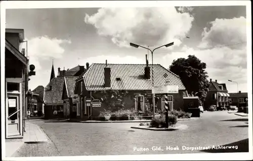 Ak Putten Gelderland, Hoek Dorpsstraat Achterweg