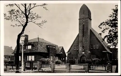 Ak Onderdendam Groningen, Geref. Kerk en Pastorie