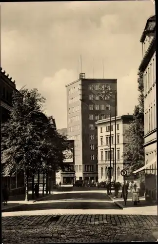 Ak Gera in Thüringen, Hochhaus, Straßenpartie, Turmuhr