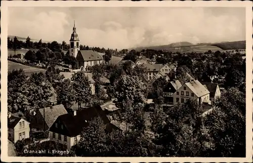 Ak Cranzahl Sehmatal im Erzgebirge, Ortsansicht mit Kirche